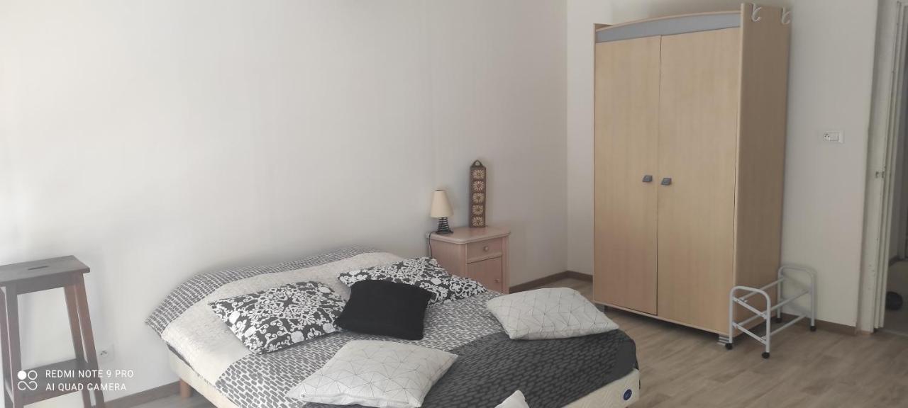 Apartamento Les plaisirs de la ruralité Vendresse Exterior foto