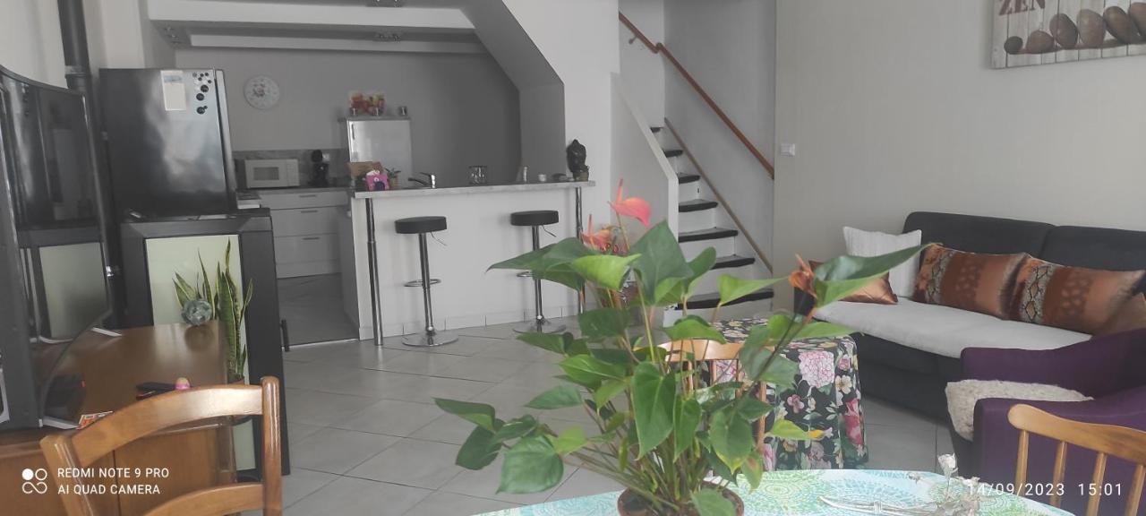 Apartamento Les plaisirs de la ruralité Vendresse Exterior foto